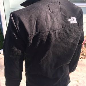 Boys North face Jacket size 7 small